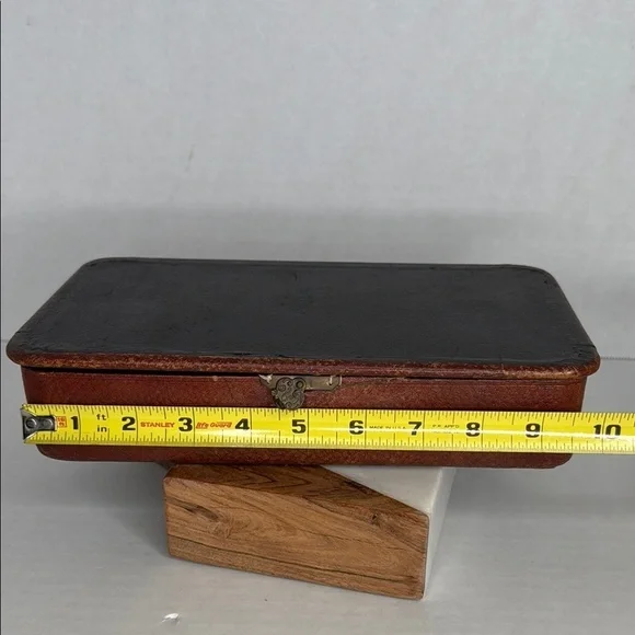 Antique Leather The Dahme Company Cincinnati Case or Dresser Box